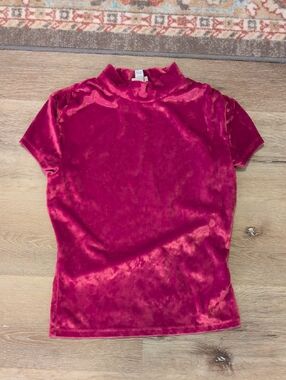 a new day Crushed Velvet Mock Neck Short Sleeve Top - Fuchsia